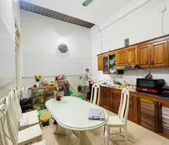 LÔ GÓC CẦU GIẤY - 110M2 x 3T - MT 5.5M - 19.5 TỶ - NGÕ RỘNG - GẦN MẶT PHỐ - THOÁNG - ĐẸP