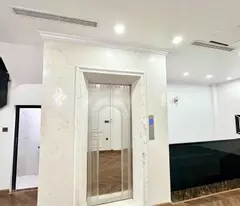 NHÀ ĐẸP MẶT PHỐ NGUYỄN THÁI HỌC HOÀN KIẾM

  38m2 x 6 TẦNG THANG MÁY 

HƠN 31.8 tỷ, CÓ THƯƠNG