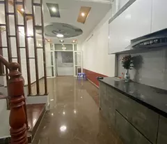 Bán nhà 5 tầng, 38m², 4PN, 4WC, Vĩnh Hưng - Hoàng Mai - 5.2 tỷ