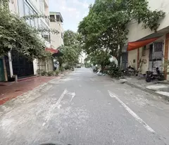 Bán đất TĐC Trâu Quỳ 120m2 - Đường rộng 11m, có vỉa hè 2 bên - Vùng lõi bạt ngàn tiện ích