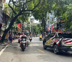 Bán đất mặt phố tương mai siêu to 200M hai bà trưng