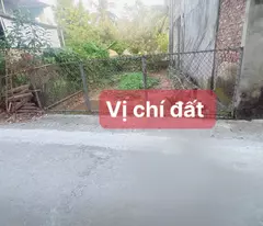 ĐẤT TRUNG GIẪ DT 45 M GIÁ NHỈNH TỶ ĐƯUOWNGF THÔNG  RỘNG 3 M CÁCH QLO3 150 M