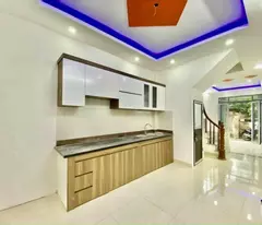 Bán nhà Việt Hưng 33m², 5 tầng – Vị trí đẹp, 10m ngõ oto tránh – Chỉ 4,85 tỷ!