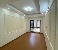 Bán nhà Việt Hưng 33m², 5 tầng – Vị trí đẹp, 10m ngõ oto tránh – Chỉ 4,85 tỷ!