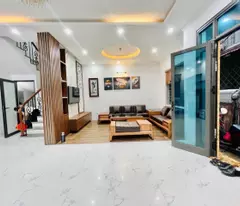 PHÂN LÔ TĐC - NGỌC THỤY - 45M NHÀ ĐẸP Ở NGAY VỈA HÈ MT KHỦNG, KD  7,2M - NHỈNH 11 TỶ