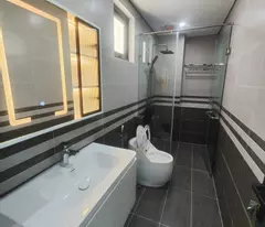 BÁN NHÀ NGỌC LÂM-LONG BIÊN 12.860 TỶ 60m, 6 TẦNG THANG MÁY, MT 5.1m, GARA Ô TÔ, FULL NỘI THẤT.