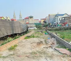 Bán đất tổ 5, Quang Minh, Mê Linh, HN. Đường thông, oto vào đất. DT 87m, giá 3,845 tỷ.