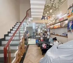 NGAY BỐN XÃ, NHÀ HƯƠNG LỘ 2, 64M2, 4 TẦNG 4PN, XE HƠI NGỦ TRONG NHÀ GIÁ NHỈNH 7 TỶ