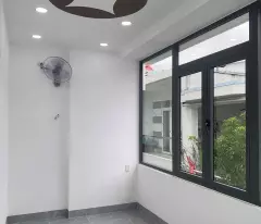 Bán Nhà 2 Tầng Mới Tinh, Hẻm Hải Đức - Nha Trang
Chỉ Cách Mặt Đường Hải Đức 40m