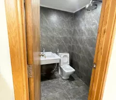 Nhà HXH Phạm Văn Đồng, 100m2, 2 tầng, ngay trung tâm, cho thuê 10tr/tháng, Thiết kế kiểu biệt thự