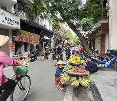 Bán nhà mặt phố Đào Duy Từ, Hoàn Kiếm, 85m², 60 tỷ, sổ đỏ
Hoặc:
Nhà mặt phố Đào Duy Từ, Hoàn Kiếm,