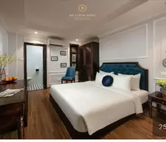 Bán nhà mặt phố Đào Duy Từ, Hoàn Kiếm, 85m², 60 tỷ, sổ đỏ
Hoặc:
Nhà mặt phố Đào Duy Từ, Hoàn Kiếm,