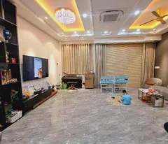 Nhà 4 tầng đường HIỆP THÀNH 43, phường HT, Q12, dt 63m2 (7mx9m) Hẻm 8m. Giá 6,45Tỷ