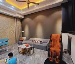 Nhà 4 tầng đường HIỆP THÀNH 43, phường HT, Q12, dt 63m2 (7mx9m) Hẻm 8m. Giá 6,45Tỷ