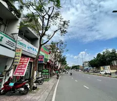 Nhà mặt tiền lê văn việt tăng nhơn phú A, DT 100m, giá tốt