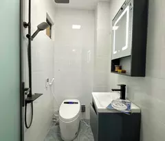 +1 BÁN NHÀ GẦN Q1 - LÊ VĂN DUYỆT - 53M2 - 3 TẦNG- 5 PHÒNG - CHỈ 6.2
