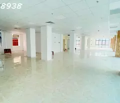 Cực hiếm-mặt phố Nguyên Chí Thanh, Đống Đa-9T-có hầm-thang máy-2 thoáng-mặt tiền cực khủng-KD