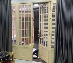Nhà nhỏ.Thiết kế đẹp.Vali vào ở ngay.Lương văn can .Q8