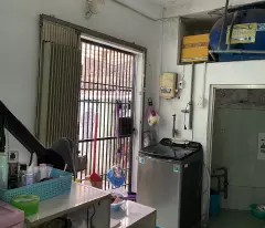 Nhà vị trí Đẹp.Lô góc.Tông tứ tung.50 m ra mặt lộ.Khu an ninh.Không ngập nước.Phạm thế Hiển .Q8