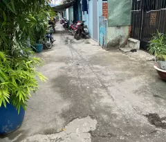 Nhà vị trí Đẹp.Lô góc.Tông tứ tung.50 m ra mặt lộ.Khu an ninh.Không ngập nước.Phạm thế Hiển .Q8