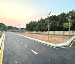 Bán lô đất đẹp gần khu CNC Hoà Lạc ôtô tận cửa thông bốn phía 60M nhỉnh 1tỷ
