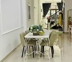 Bán Nhà 3 Tầng Mặt Tiền Đường Trịnh Phong, P. Tân Lập, TP. Nha Trang - Giá 13.5 Tỷ