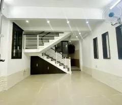 BÁN NHÀ ĐẸP 4 TẦNG_6PN_ GẦN ĐH VĂN HIẾN_ HXH_SHR_ 5TY9 CÒN TL