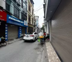 BÁN NHÀ ĐẸP BỒ ĐỀ - LONG BIÊN- 41M² - Ô TÔ ĐỖ CỬA - ĐƯỜNG THÔNG - GIÁ 8.2 TỶ