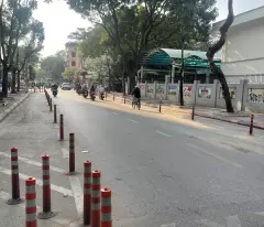 BÁN NHÀ MẶT PHỐ KĐT VĂN QUÁN ,ĐANG KINH DOANH ,DÒNG TIỀN ỔN ĐỊNH,TIỀM NĂNG TĂNG GIÁ CAO