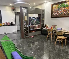 Nhà 3 tầng Lê Văn Việt, 70m2, ngang 6m, xe 7 chổ ngủ trong nhà, giá 6.99 tỷ