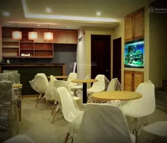 Cho thuê nguyên căn số 230 NGUYỄN VĂN QUỲ, P. PHÚ THUẬN, Q. 7