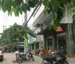Cho thuê nguyên căn số 230 NGUYỄN VĂN QUỲ, P. PHÚ THUẬN, Q. 7