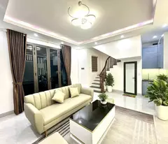 Nhà Đẹp Ngõ Ô Tô Thông, Ngọc Thuỵ, DT 38M², 5 Tầng, 5.x Tỷ
