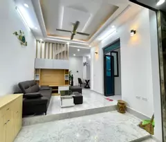 ĐÊ LA THÀNH NHỎ - ĐỐNG ĐA - DT 42M2 X 5T - MT 4M - 7.6TỶ- FULL NỘI THẤT - NGÕ RỘNG THOÁNG