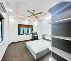 ĐÊ LA THÀNH NHỎ - ĐỐNG ĐA - DT 42M2 X 5T - MT 4M - 7.6TỶ- FULL NỘI THẤT - NGÕ RỘNG THOÁNG