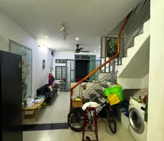 NGAY TRƯƠNG PHƯỚC PHAN - LÊ VĂN QUỚI, NHÀ 2 TẦNG 2PN, 32M2, HẺM THÔNG, SÁT MẶT TIỀN, GIÁ NHỈNH 3 TỶ