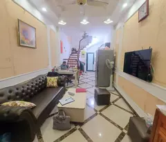 Bán nhà phố Hồng Hà, Hoàn Kiếm, DT 32m2, 5 tầng, nhà đẹp ở luôn, nhỉnh 6 tỷ