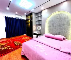 Tuyệt Phẩm Yên Hòa, Cầu Giấy diện tích 41m2, mặt tiền 6m, 7 tầng thang máy, gần phố.