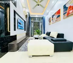 Nhà đẹp đón tết, Giá 7.8 tỷ Khương Trung, Thanh Xuân, 40m, 4 tầng, cách ô tô 15m, gần Hồ, an sinh