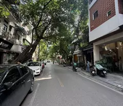 BÁN TOÀ BUILDING-MẶT PHỐ TRIỆU VIỆT VƯƠNG-HAI BÀ TRƯNG-DT 120MxMT 5.5x11 TẦNG-82 TỶ TL.