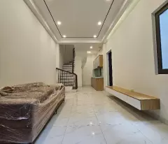 HIẾM - NHÀ NGỌC THUỴ - LONG BIÊN - 42M x 5 TẦNG - GIÁ HƠN 5 TỶ - 
NHÀ ĐẸP LONG LANH - NỞ HẬU -