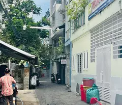 Cho Thuê Nhà Nguyên Căn Giá Rẻ - Ngay Trung Tâm Quận 1, Vị Trí Đắc Địa, Tiện Ích Đa Năng