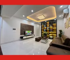 Nhà Đẹp Hồng Tiến ở ngay, Ô TÔ ĐỖ CỬA- THIẾT KẾ HIỆN ĐẠI- FULL NỘI THẤT- CHỦ Ở RẤT CÓ LỘC- BÁN