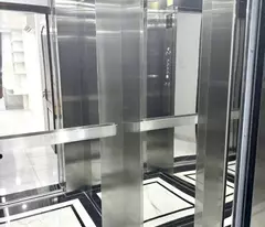 BÁN TÔ HIỆU HÀ ĐÔNG VỊ TRÍ HIẾM , NHÀ 5 TẦNG THANG MÁY ,Ô TÔ ĐỖ CỬA .NHÀ CHƯA BÓC TEM. GIÁ 8,8