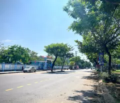 Chủ nhà ngộp,cần bán gấp nhà 2 tầng đường 29/3,hòa xuân,cẩm lệ,đà nẵng dt 100m giá 5.95 tỷ