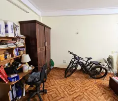 Bán nhà phố Trần Khát Chân, TT Hai Bà Trưng, ngõ thông, gần phố, giao thông thuận tiện.