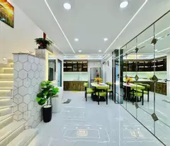 Bán nhà Ngô Quyền Quận 10 Hẻm Ô tô 1 căn ga mặt tiền chỉ 5.8 tỷ.
