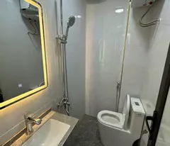 Bán nhà 16m2, 5 Tầng, 3PN, 4WC, Minh Khai, Hai Bà Trưng, 2.25 tỷ, sổ đỏ chung