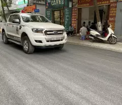 Phân lô quân đội, bán nhà phố Vương Thừa Vũ, lô góc 3 thoáng, 30m ra mặt phố, nội thất siêu đẹp