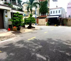 BÁN BIỆT THỰ SÂN VƯỜN TÂN THỚI NHẤT QUẬN 12 -  25 TỶ TL